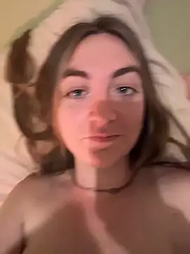 prettykitttty online show from April 2026 09:32:01 AM