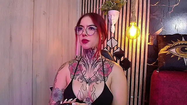 Atenea Red online show from May 2026 09:55:01 PM