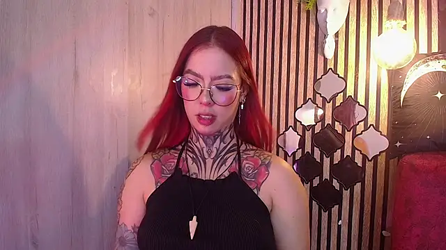 Snapshot of Atenea_Red chatting on June 2026 12:28:02 AM Atenea Red online show from June 2026 12:28:02 AM
