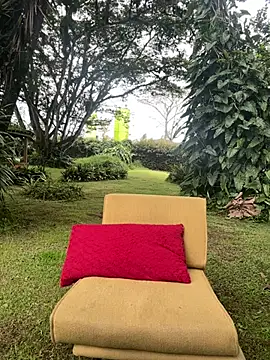 JuliettaGmz online show from April 2026 03:43:01 PM