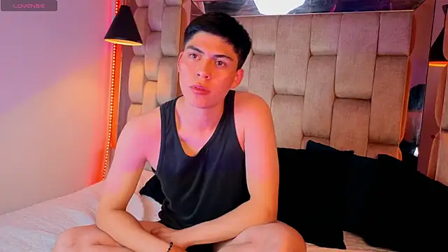 Dylan Cooper1 online show from April 2026 07:58:02 PM