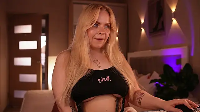 LisaLove3 online show from July 2026 08:17:02 AM