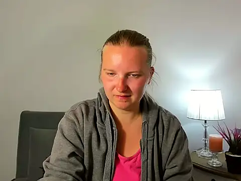 Snapshot of RoseTeacherX chatting on May 2026 05:20:01 PM RoseTeacherX online show from May 2026 05:20:01 PM