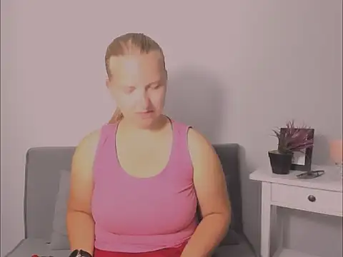 Snapshot of RoseTeacherX chatting on July 2026 06:42:02 AM RoseTeacherX online show from July 2026 06:42:02 AM