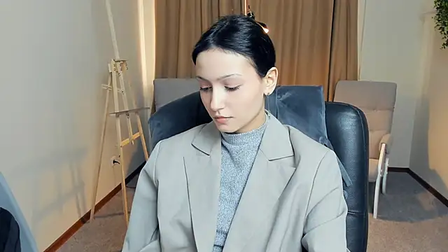 YunEiler online show from April 2026 09:12:02 AM