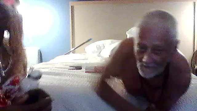 Dicksee Left online show from May 2026 11:43:01 PM