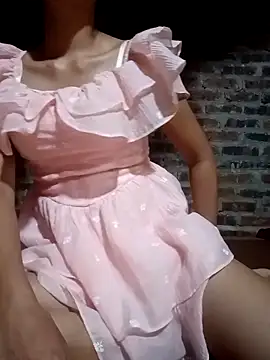 Snapshot of Elena_Mia chatting on June 2026 09:19:01 PM Elena Mia online show from June 2026 09:19:01 PM