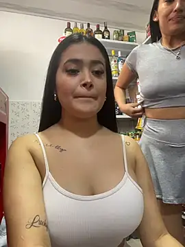 Sara fun online show from November 2025 04:40:02 PM