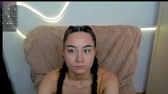 Snapshot of AndreaJohnsons chatting on June 2026 06:40:02 AM AndreaJohnsons online show from June 2026 06:40:02 AM