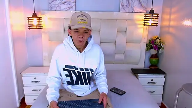 Daniel Guty online show from April 2026 06:20:01 PM