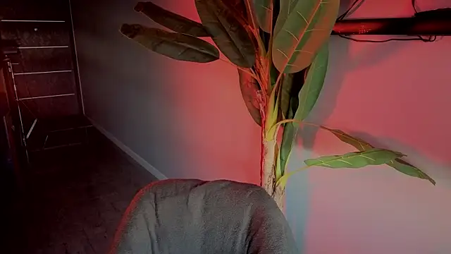 ShowmeYourfetish online show from May 2026 04:30:01 AM