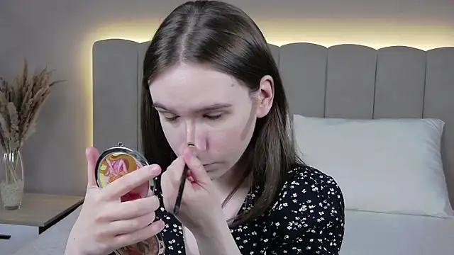 MarliinNova online show from April 2026 04:56:01 AM