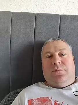 Snapshot of Anatolii_77 chatting on June 2026 06:30:01 AM Anatolii 77 online show from June 2026 06:30:01 AM