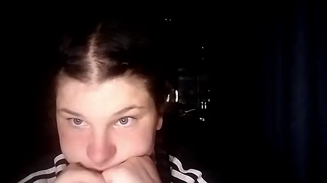 BeatriceMolands online show from May 2026 06:59:01 PM