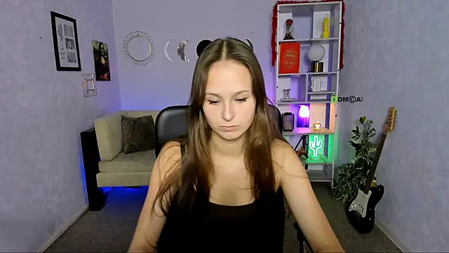 ashli bright online show from April 2026 12:33:02 PM