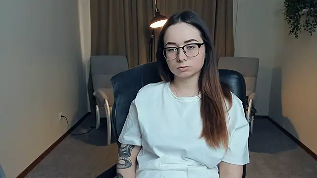 NadaRudeen online show from April 2026 12:42:01 PM