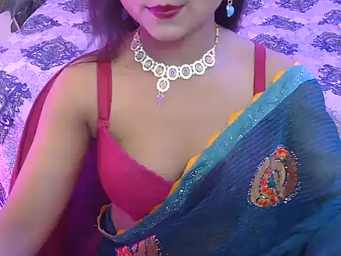 Snapshot of bold-fareen chatting on April 2026 02:33:01 PM bold-fareen online show from April 2026 02:33:01 PM