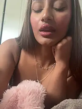 sexyasianpersuation online show from April 2026 05:14:02 PM