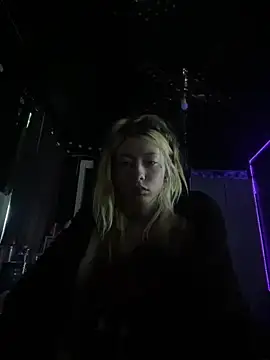 Spoilmedaddy732 online show from April 2026 01:58:02 PM