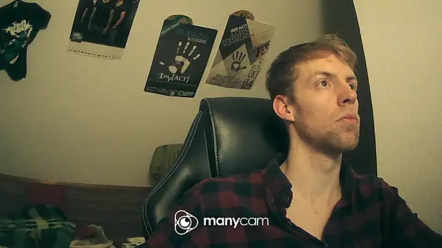 Snapshot of Milkyman7 chatting on February 2025 11:37:02 PM Milkyman7 online show from February 2025 11:37:02 PM