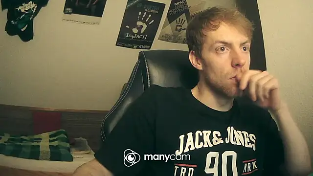 Snapshot of Milkyman7 chatting on February 2025 08:15:02 PM Milkyman7 online show from February 2025 08:15:02 PM