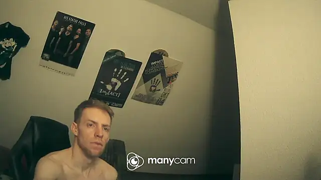 Snapshot of Milkyman7 chatting on February 2025 03:37:01 AM Milkyman7 online show from February 2025 03:37:01 AM