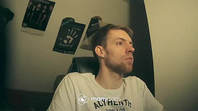 Snapshot of Milkyman7 chatting on March 2025 12:31:02 AM Milkyman7 online show from March 2025 12:31:02 AM