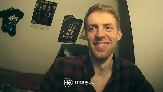 Snapshot of Milkyman7 chatting on March 2025 12:58:01 AM Milkyman7 online show from March 2025 12:58:01 AM