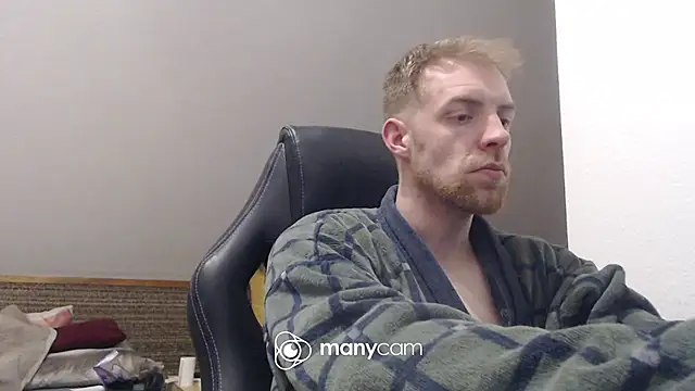 Snapshot of Milkyman7 chatting on October 2025 07:21:02 PM Milkyman7 online show from October 2025 07:21:02 PM