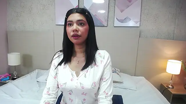 Nathy Pelaez online show from April 2026 06:11:02 PM