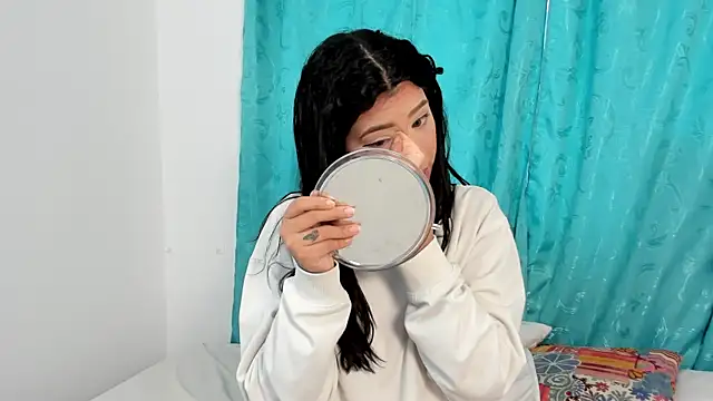 Nathy Pelaez online show from July 2026 12:22:01 PM