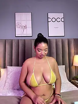 Snapshot of LilyFoox chatting on June 2026 01:06:02 PM LilyFoox online show from June 2026 01:06:02 PM