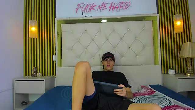 Just18Jake  online show from May 2026 12:49:01 AM