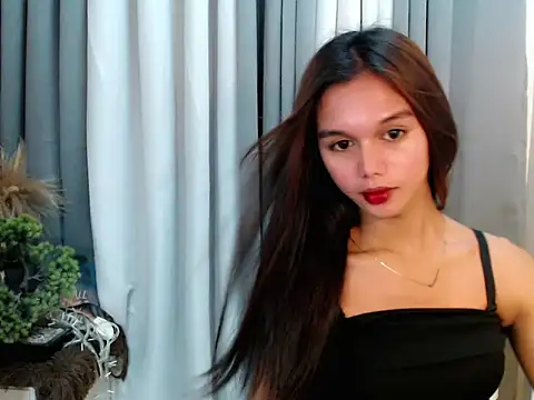 Snapshot of marie_castro chatting on May 2026 04:15:02 PM marie castro online show from May 2026 04:15:02 PM
