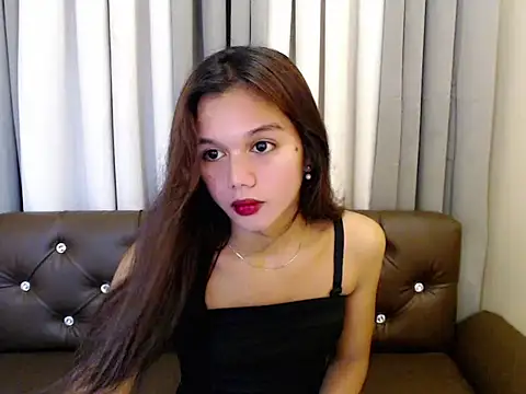 Snapshot of marie_castro chatting on May 2026 06:35:02 PM marie castro online show from May 2026 06:35:02 PM