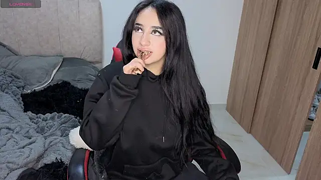 Malory Tay11 online show from July 2026 07:27:01 PM