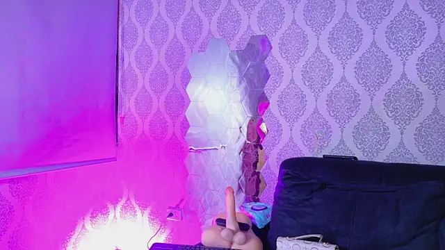 The pinky girlxxx online show from April 2026 06:10:01 PM