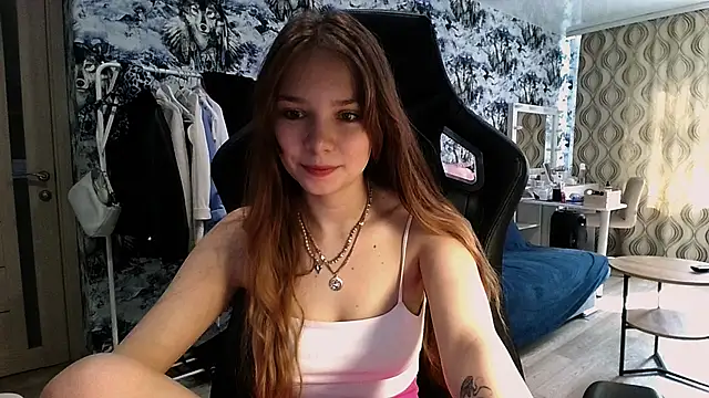 Snapshot of Princess_Mira chatting on July 2026 09:41:01 AM Princess Mira online show from July 2026 09:41:01 AM