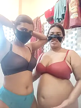 Loving Naughtycouple online show from May 2026 05:16:01 AM