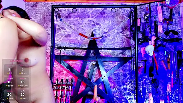 Snapshot of Merciless_Queen_bdsm chatting on April 2026 04:56:02 PM Merciless Queen bdsm online show from April 2026 04:56:02 PM