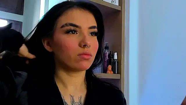 isabella hv online show from June 2026 06:54:02 PM