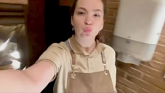 MistiPitzen online show from June 2026 06:24:02 PM