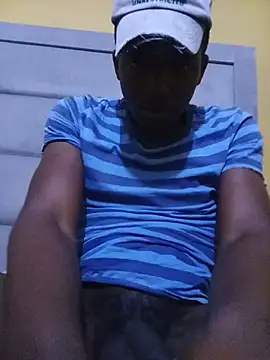 Snapshot of luxolo7 chatting on June 2026 12:26:02 AM luxolo7 online show from June 2026 12:26:02 AM