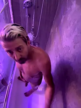 maxbandit online show from September 2025 12:36:01 AM