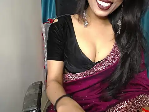 Naughtyy Ranii01 online show from April 2026 06:43:01 PM