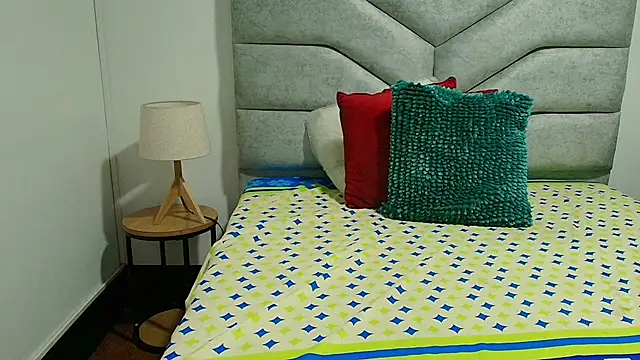fernanda not swee online show from April 2026 06:58:01 PM