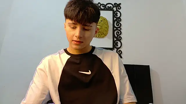 LunayDream online show from July 2026 03:03:02 PM