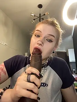 DriveThruCiri online show from May 2026 07:46:01 AM