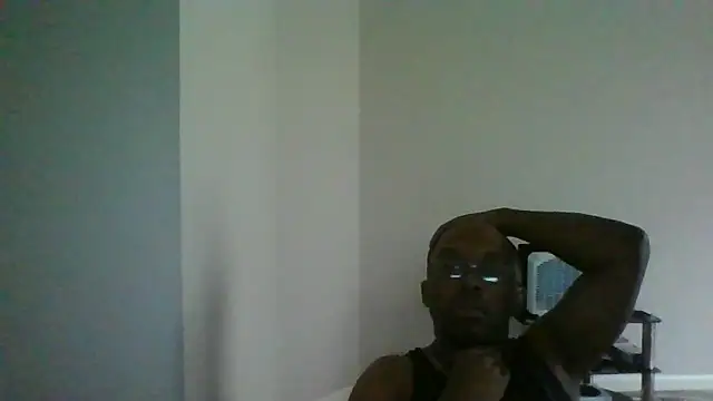 Snapshot of amazingguy chatting on June 2026 11:20:01 PM amazingguy online show from June 2026 11:20:01 PM