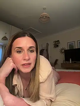 Darcycityx online show from April 2026 07:17:02 PM